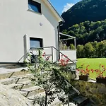 House - River Baca * מוסט נה סוסי