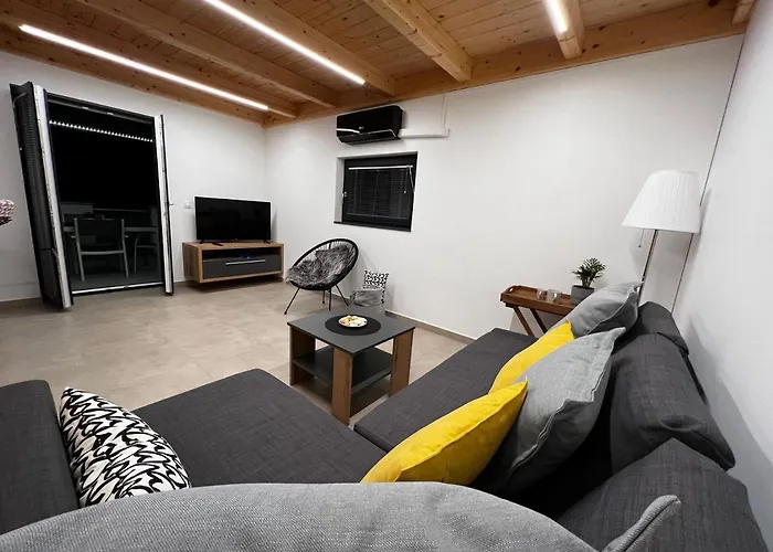 بيت للعطل House - River Baca *