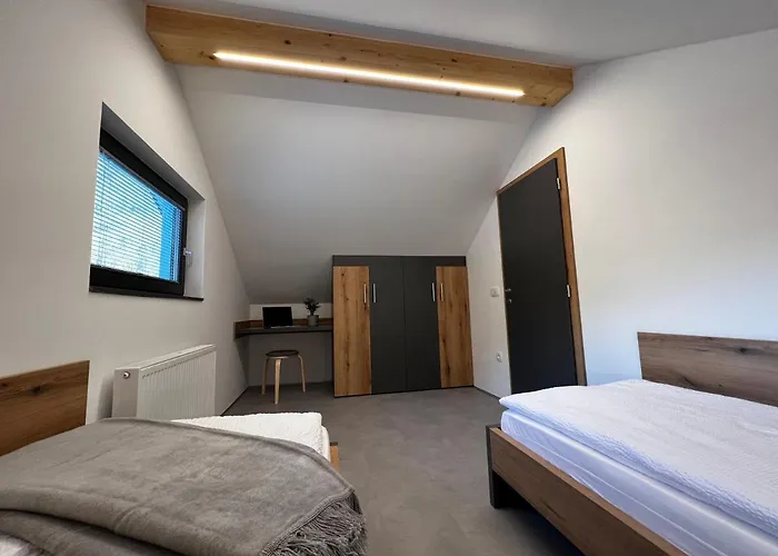 펜션 House - River Baca 모스트나소시