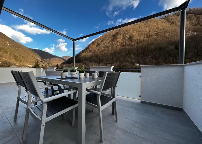 House - River Baca *