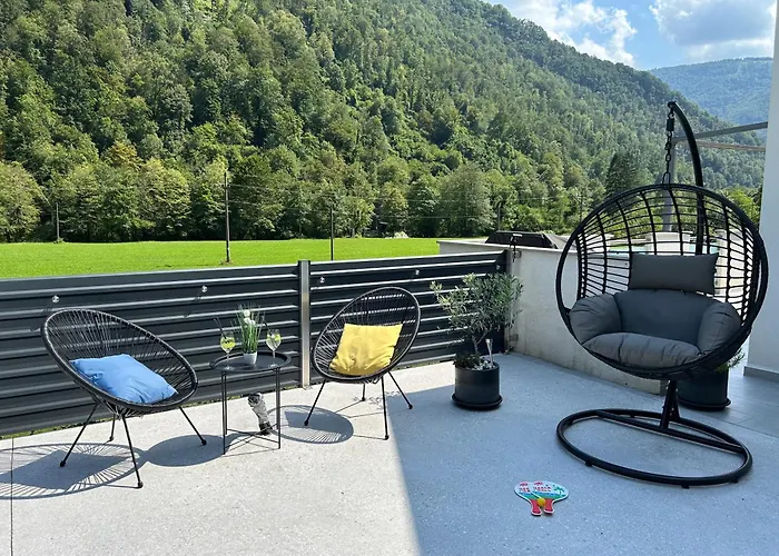 House - River Baca بيت للعطل موست نا سوتشي